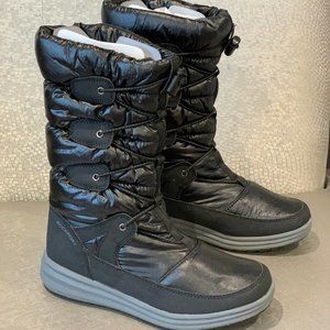 Winter/Snow Boots, like new